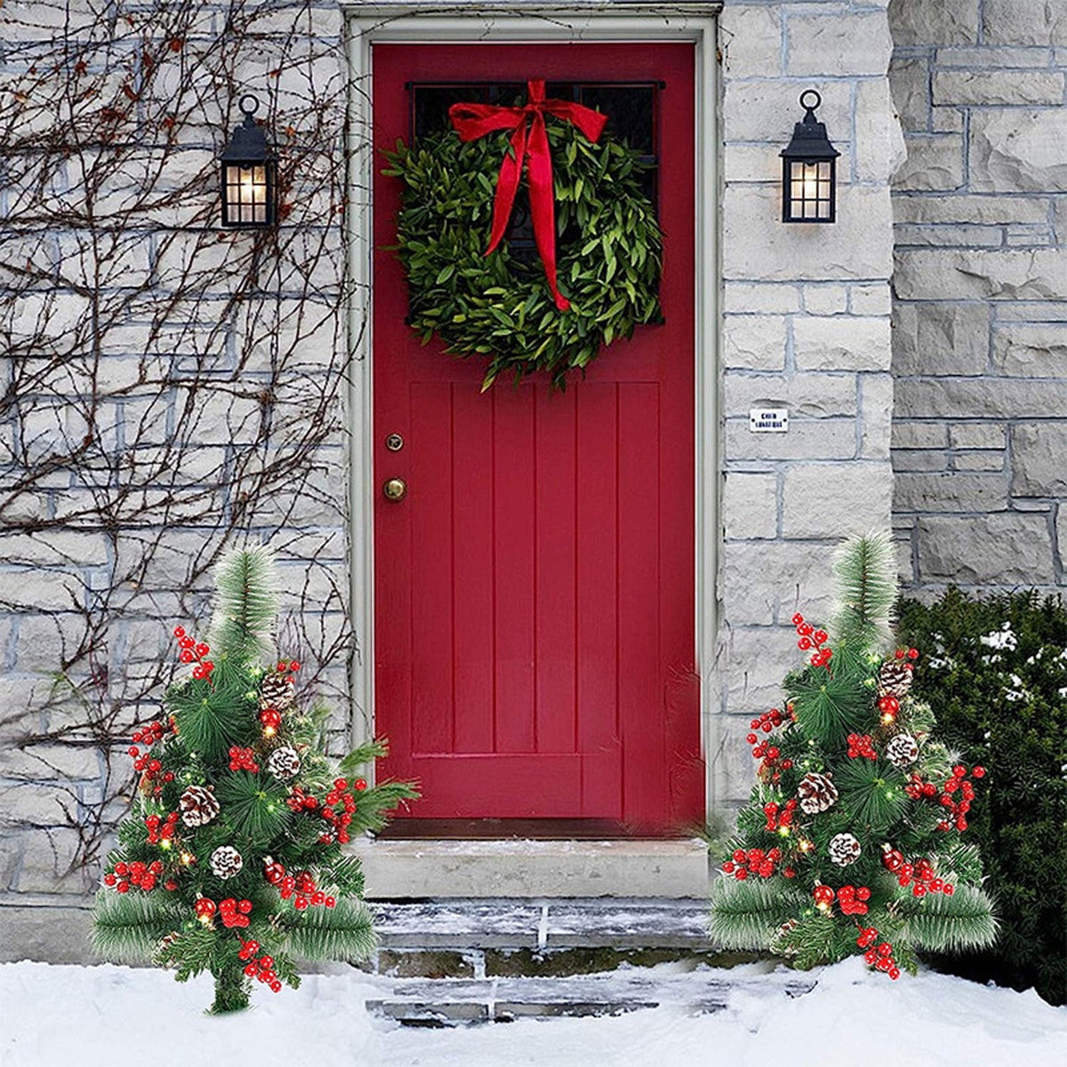 Solar Christmas Tree，Waterproof Christmas Tree Decorations for Porch, Outdoor Christmas Trees for Yard Garden Lawn Pathway with LED Lights, Red Berries, Xmas Ornaments