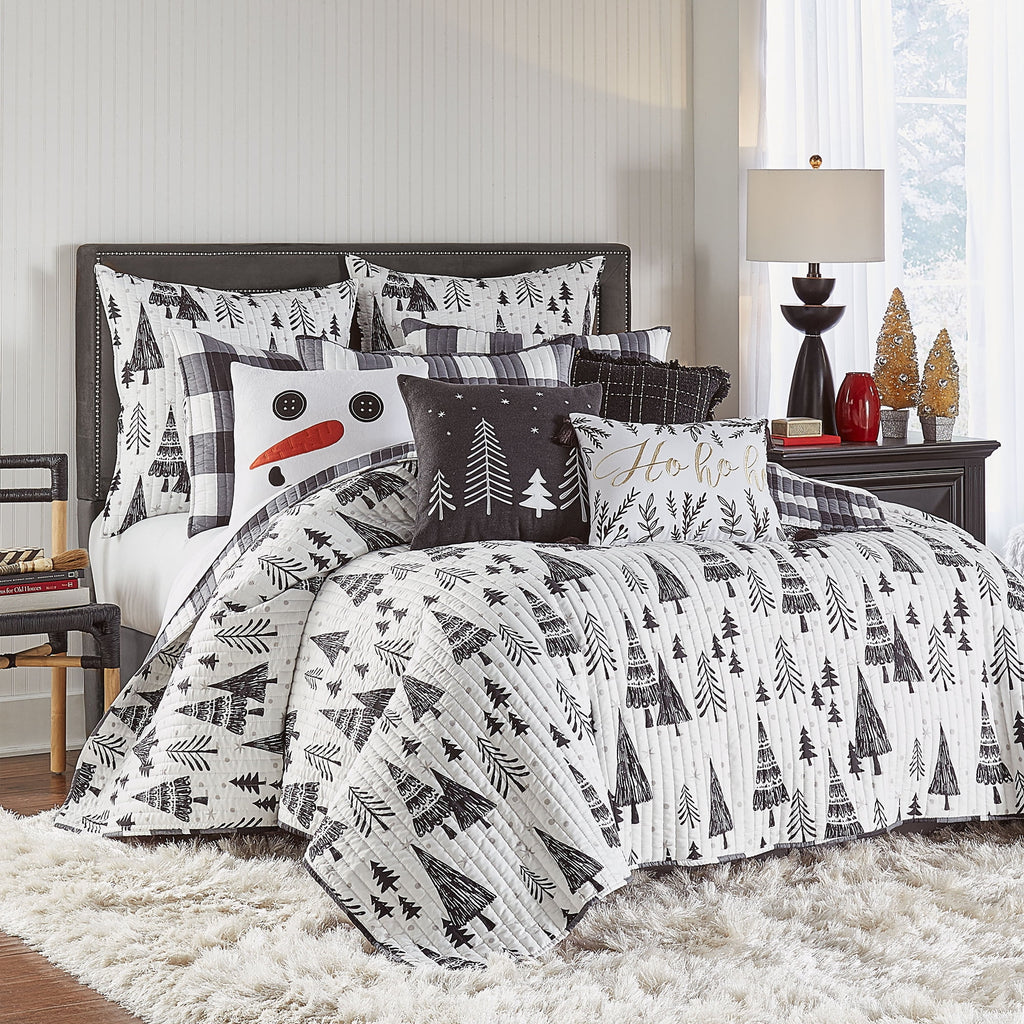 Levtex Home - Northern Star Quilt Set - Full/Queen Quilt + Two Standard Pillow Shams - Christmas Tree - Black and White - Quilt Size (88x92in.) and Pillow Sham Size (26x20in.) - Reversible
