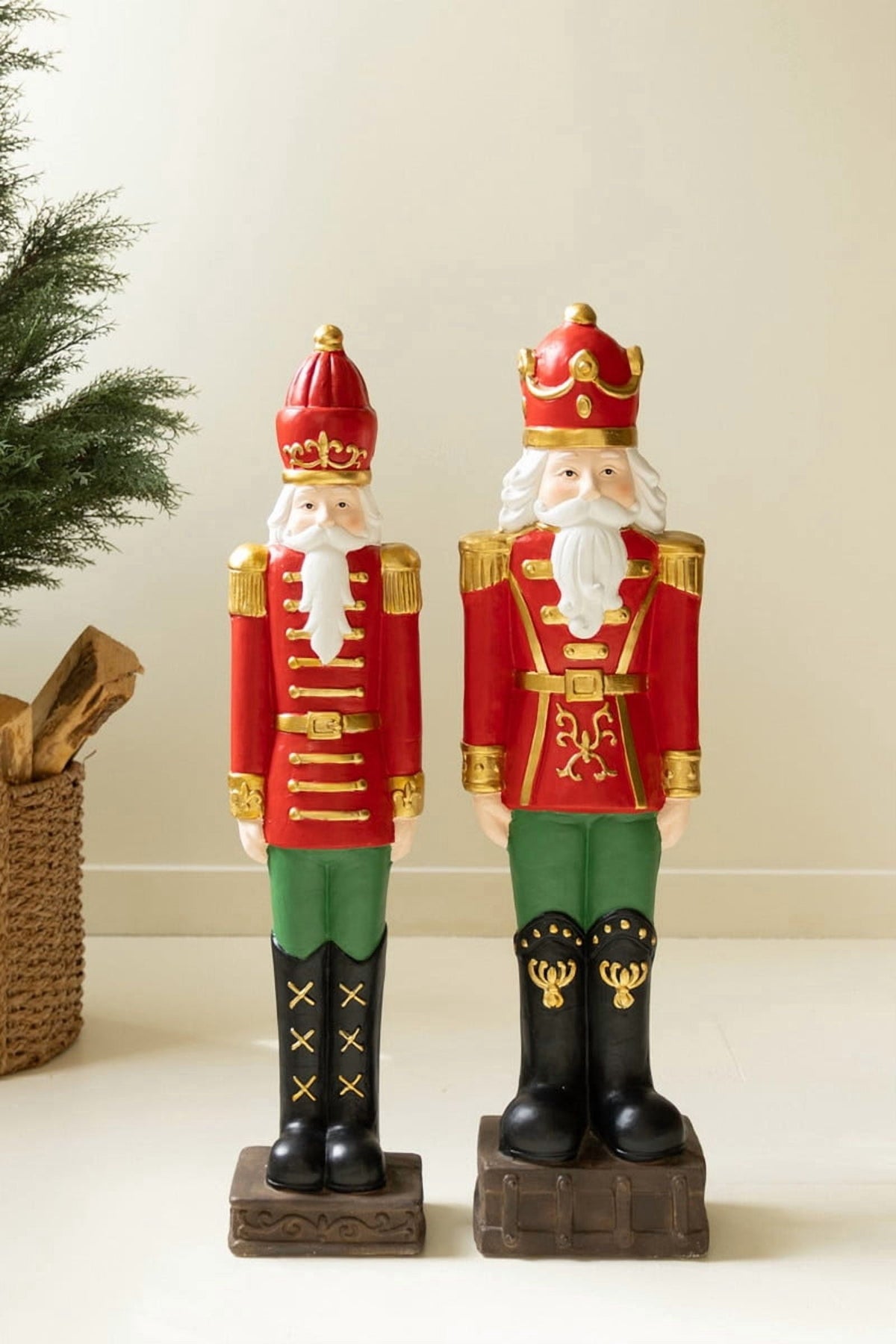 Kalalou Set of 2 Faux Concrete Christmas Soldiers – Nutcracker Sculptural Décor