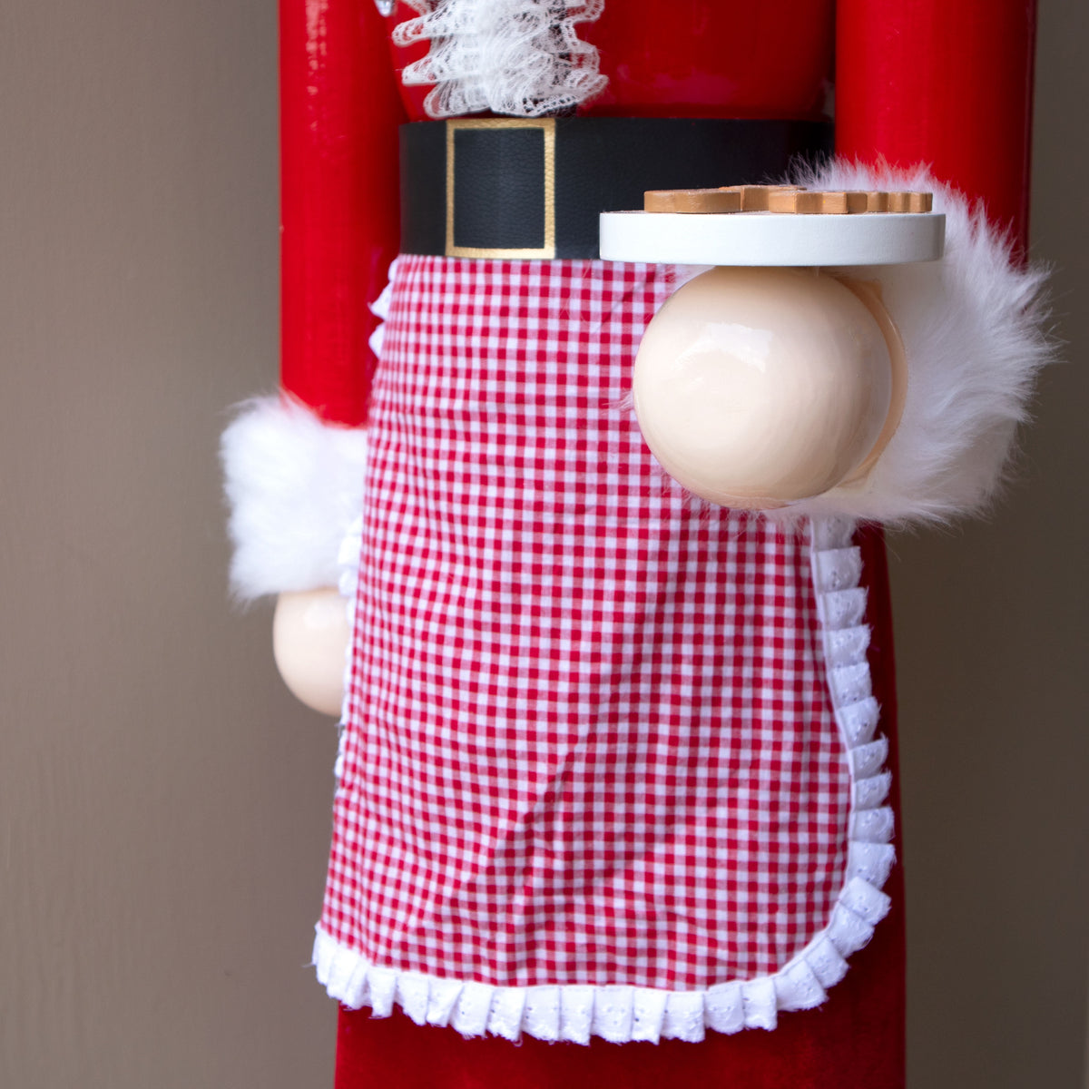 Giant Mrs. Claus Nutcracker Statue - Large 5' Wooden Christmas Decor - Lifesize Holiday Figurine with Cookies & Glasses - Classic Indoor/Outdoor Christmas Display for Front Porch or Living Room
