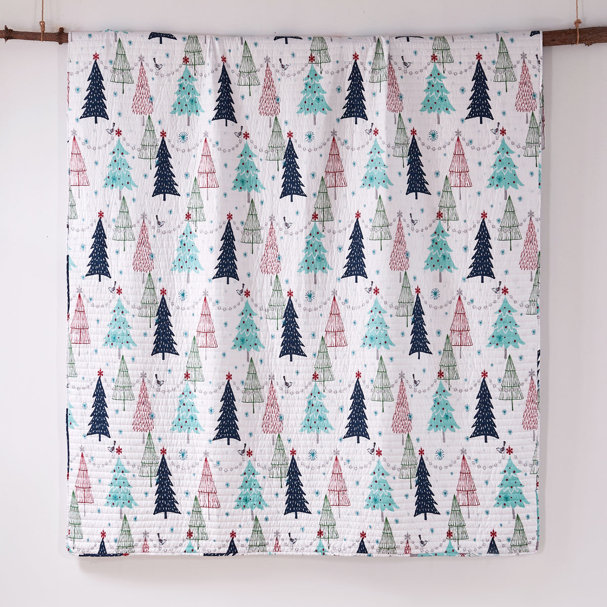 Levtex Home - Northern Star Quilt Set - Full/Queen Quilt + Two Standard Pillow Shams - Christmas Tree - Black and White - Quilt Size (88x92in.) and Pillow Sham Size (26x20in.) - Reversible