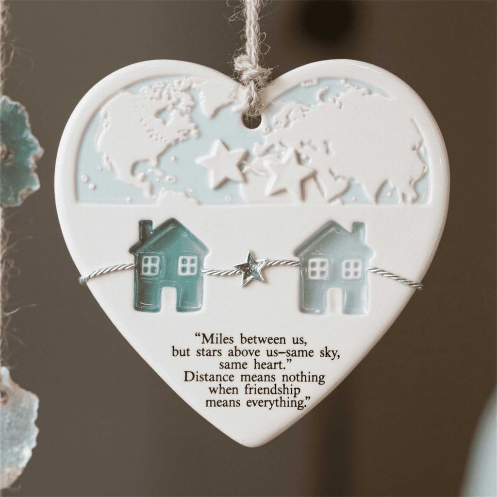 Lunxisen 1 Pcs Sea Glass Nativity: Jesus’ Birth Christmas Ornament,Coastal Inspired Sea Glass Nativity Ornament,Handmade Nativity Scene, with Shells and Starfish