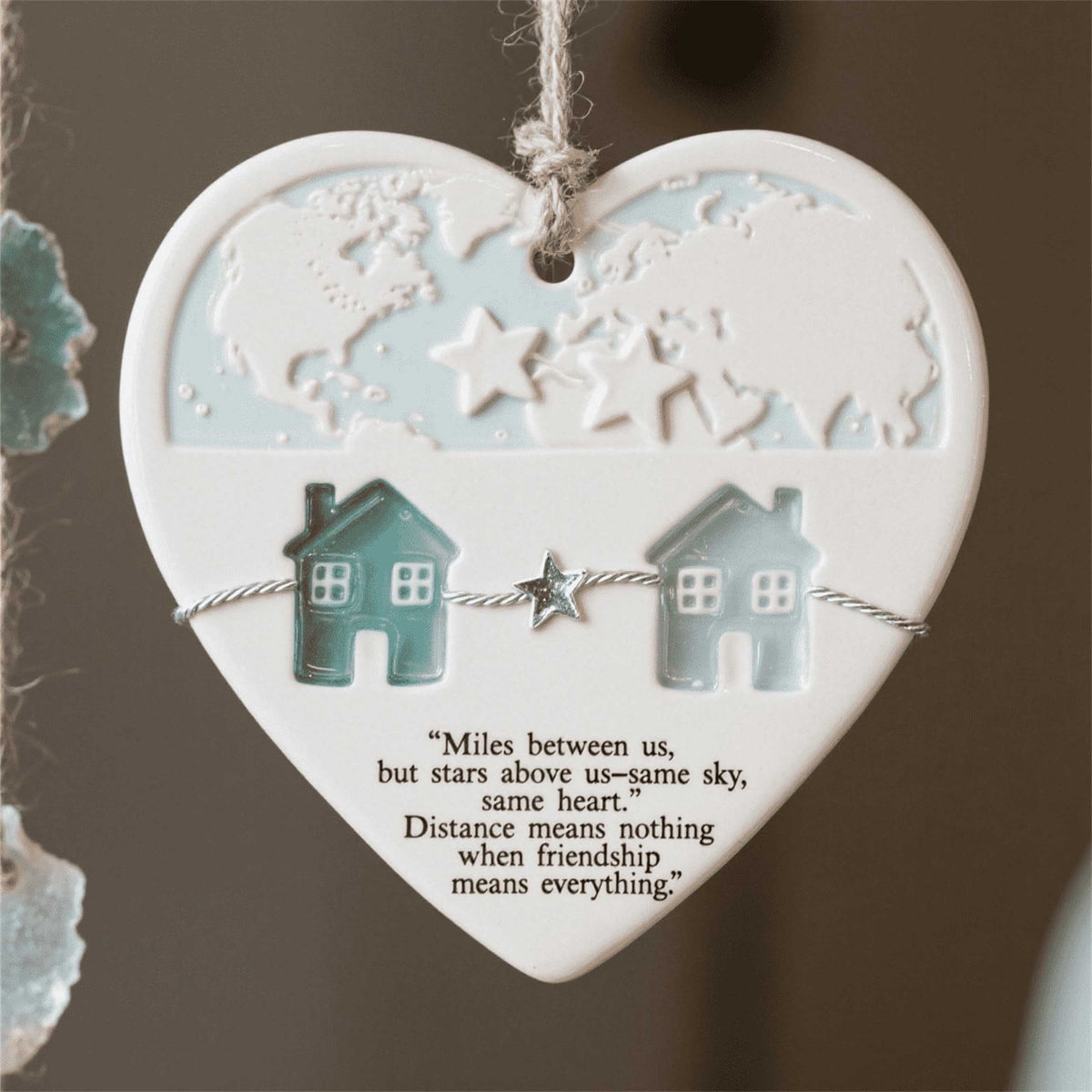 Lunxisen 1 Pcs Sea Glass Nativity: Jesus’ Birth Christmas Ornament,Coastal Inspired Sea Glass Nativity Ornament,Handmade Nativity Scene, with Shells and Starfish