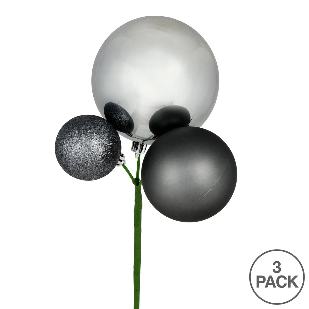Vickerman 18" Honey Gold Orn Pick 3 per Bag. Features shiny, matte and glitter ornaments.