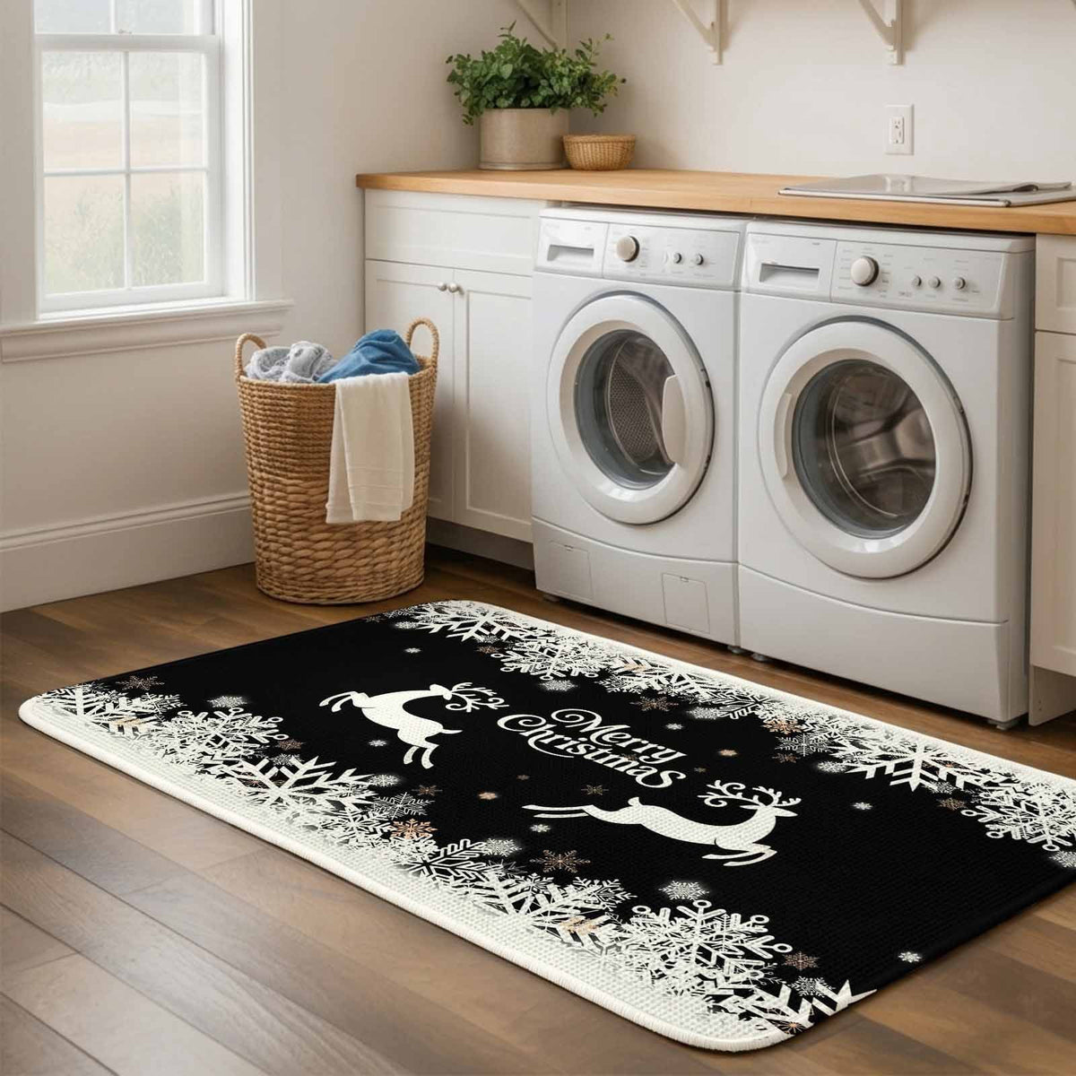 Black Christmas Washable Area Rugs for Living Room Bedroom, Large Non Slip Indoor Floor Carpet Absorbent Low Pile Elk Xmas Snowflake Winter Deer Door Mat Rugs for Bathroom Entryway 47.2"x63"
