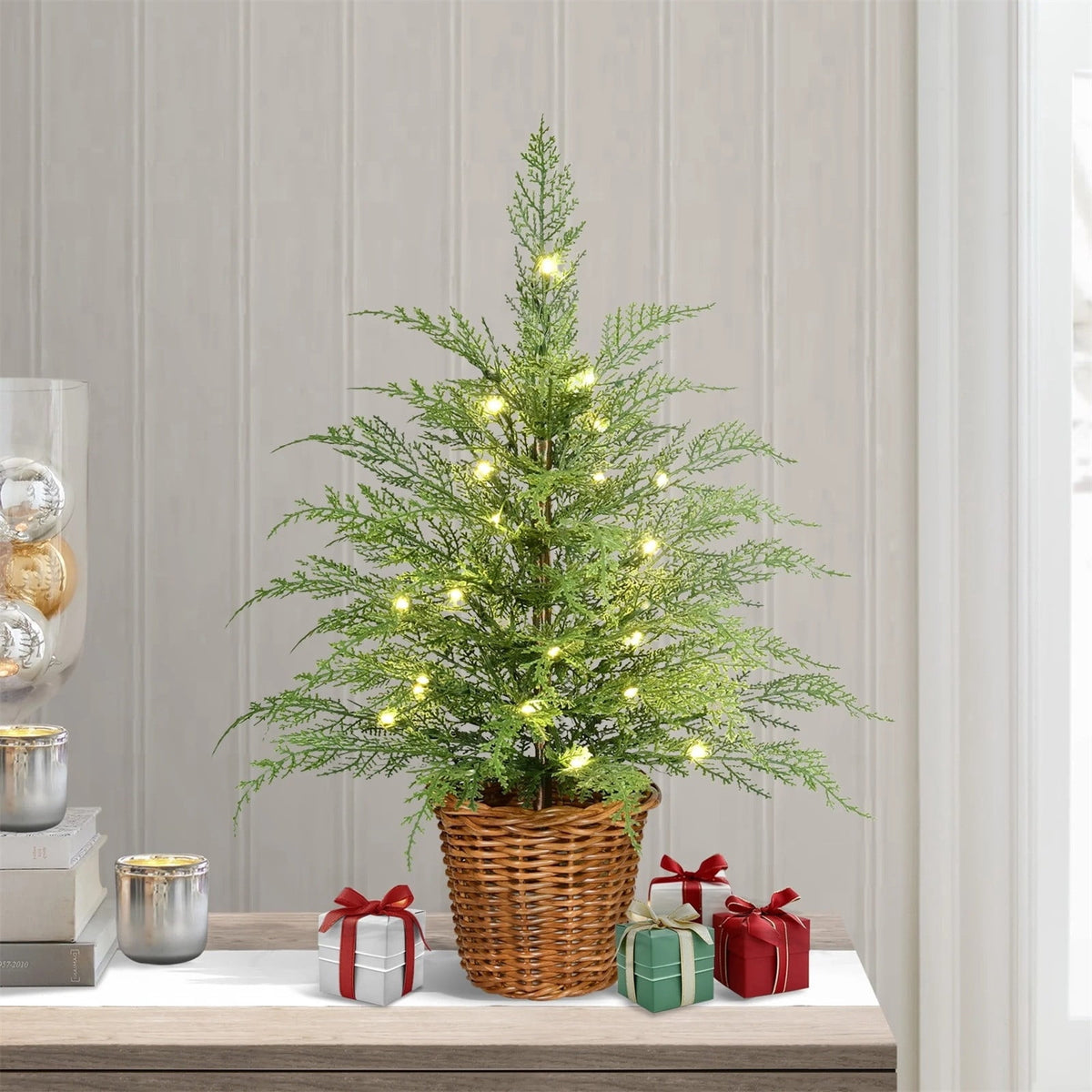 Pre-Lit Artificial Christmas Tree with 100 Warm White LED Lights, Realistic Hinged Green Christmas Tree with Foldable Metal Stand, Easy Setup Indoor Christmas Decor for Home, Office & Holiday Party